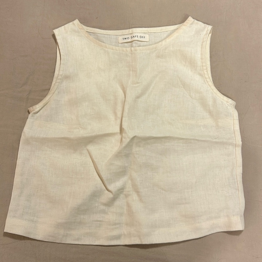 Two days off linen shirt (like Elizabeth Suzann)